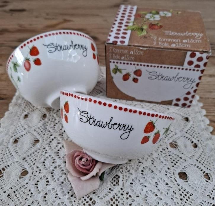 2 Jet Strawberry kommen, -, -, Ophalen of Verzenden, Zo goed als nieuw