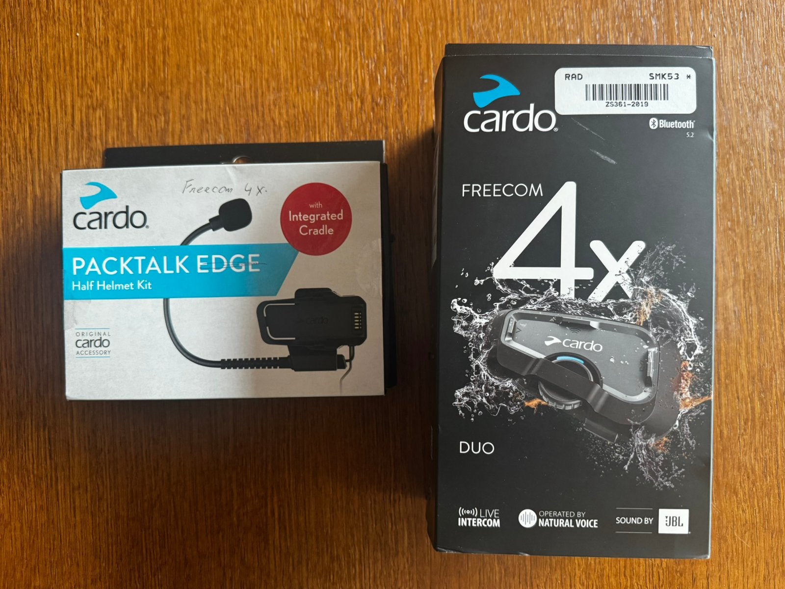 Cardo Freecom 4X Duo + Packtalk kit voor jethelm, Motoren, Kleding | Motorhelmen, Ophalen, Systeemhelm
