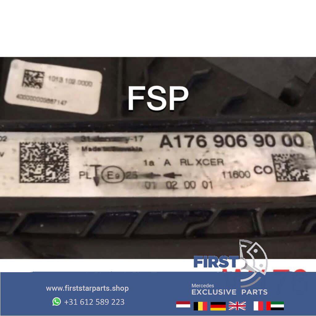 W176 A KLASSE 2015-2018 FACELIFT LED KOPLAMP RECHTS High Per, Auto-onderdelen, Gebruikt, -, Ophalen of Verzenden, -