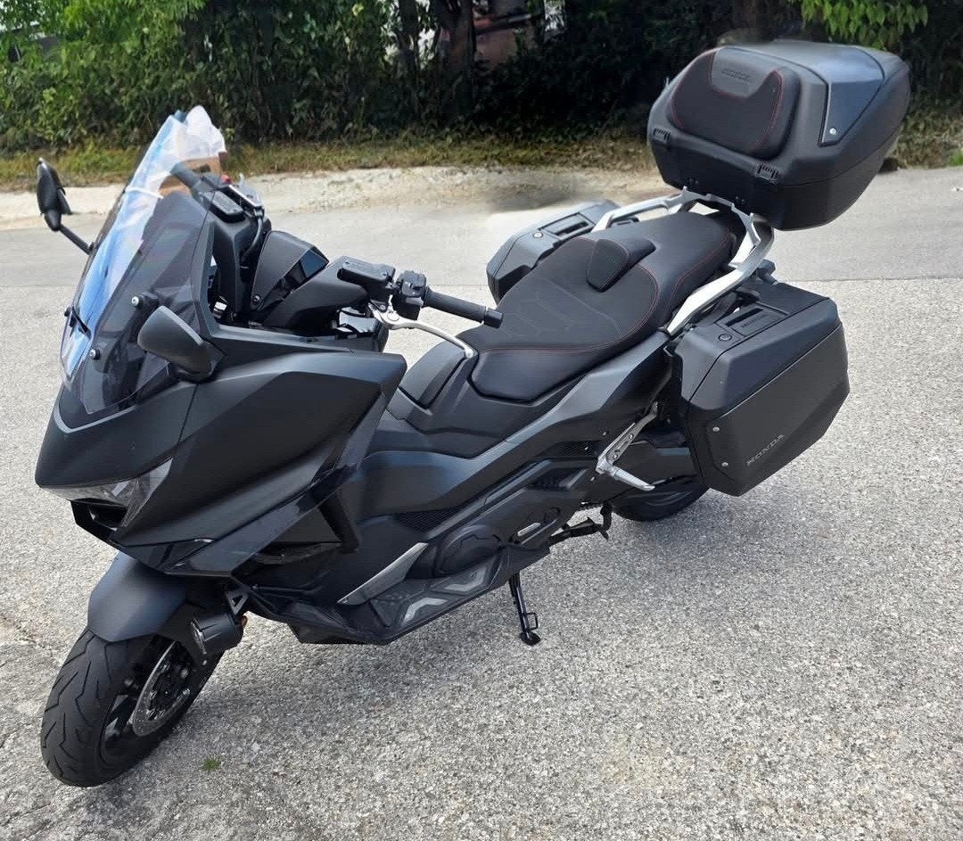 Honda Forza 750, Motoren, Nieuw, Particulier, Automaat, 2 cilinders