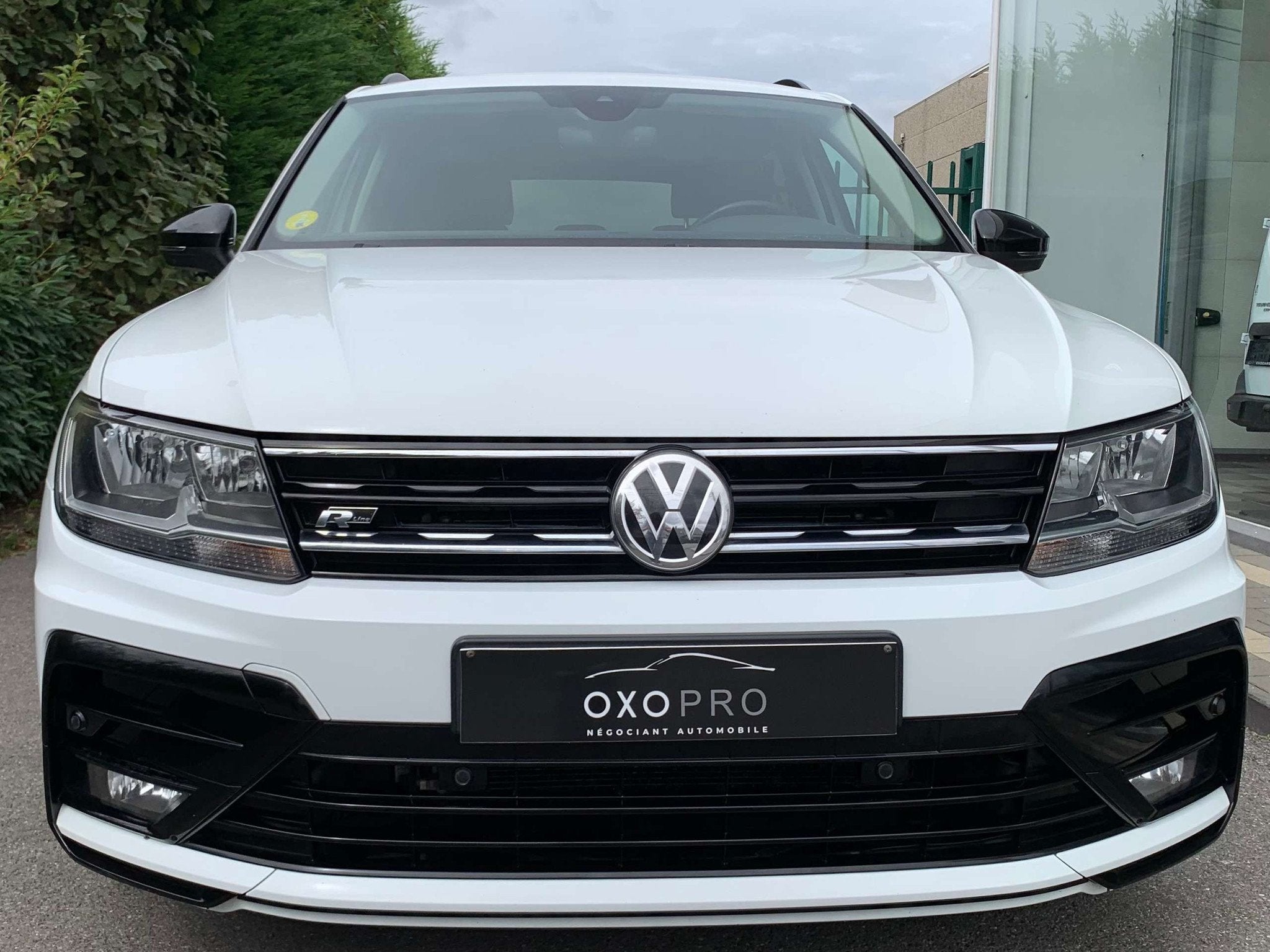 Volkswagen Tiguan 2.0 TDi R LINE / BLACK ÉDITION GPS / CARP, Auto's, Voorwielaandrijving, Gebruikt, Euro 6, 4 cilinders