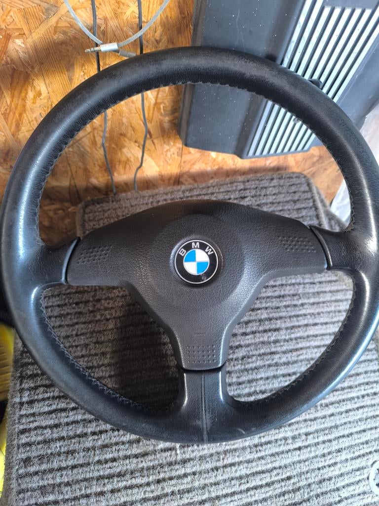 BMW E36 sportstuurwiel. Zonder airbag, BMW