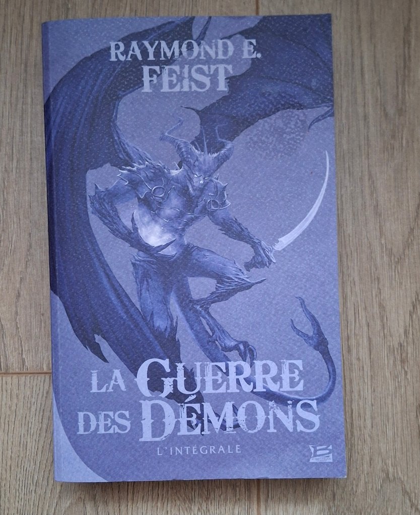 ROMANS FANTASY, Livres, Enlèvement ou Envoi, Comme neuf