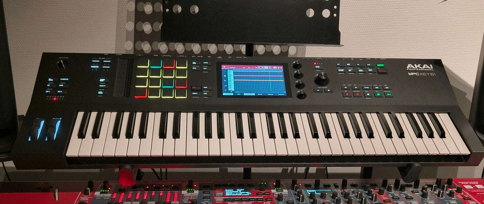 mpc key 61, Ophalen, Zo goed als nieuw, 61 toetsen, Overige merken
