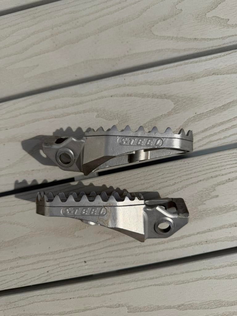 Steel voetsteunen, Motoren, Ophalen of Verzenden, Gebruikt