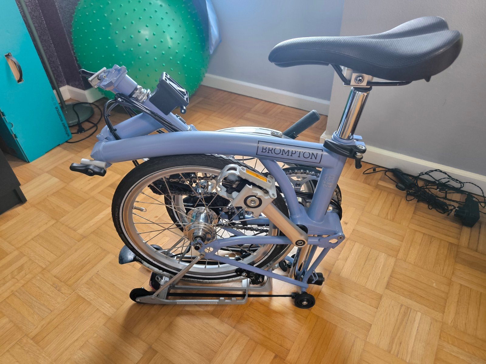 Brompton-fiets gekocht in 2021 en slechts voor 9 gebruikt, Ophalen, Brompton