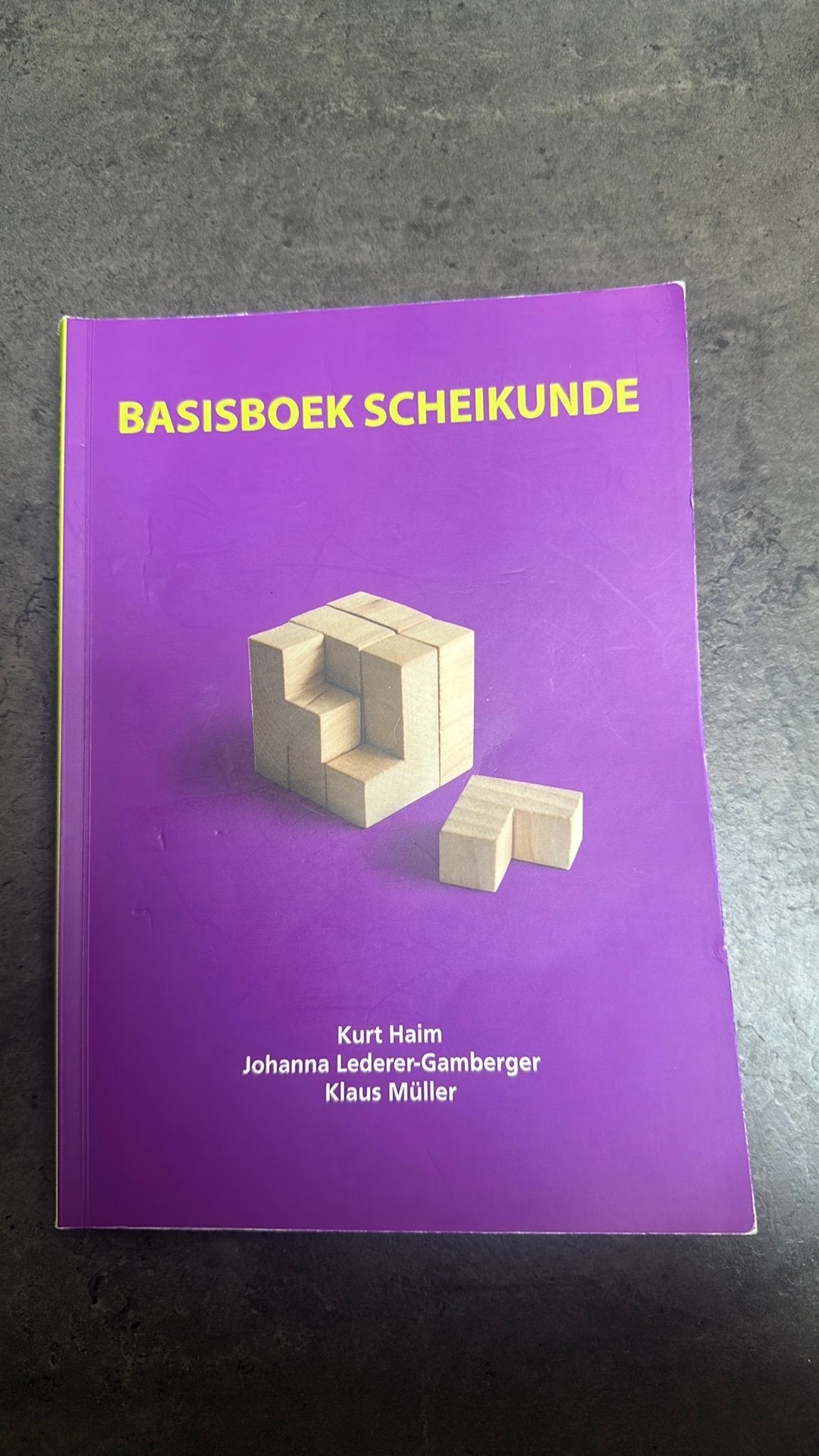 Kurt Haim - Basisboek scheikunde, Boeken, Ophalen of Verzenden, Natuurkunde, Kurt Haim; Johanna Lederer-Gramberger; Klaus Müller