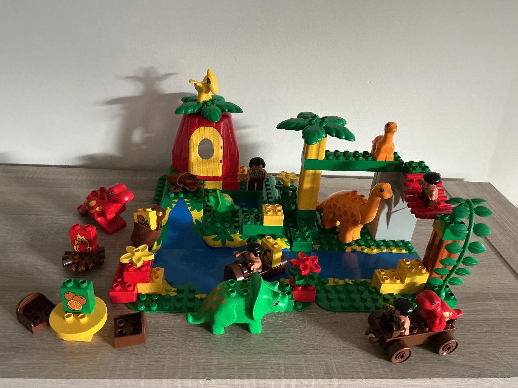 DUPLO DINO WORLD 2604-1, Kinderen en Baby's, Ophalen, Zo goed als nieuw, Complete set, Duplo
