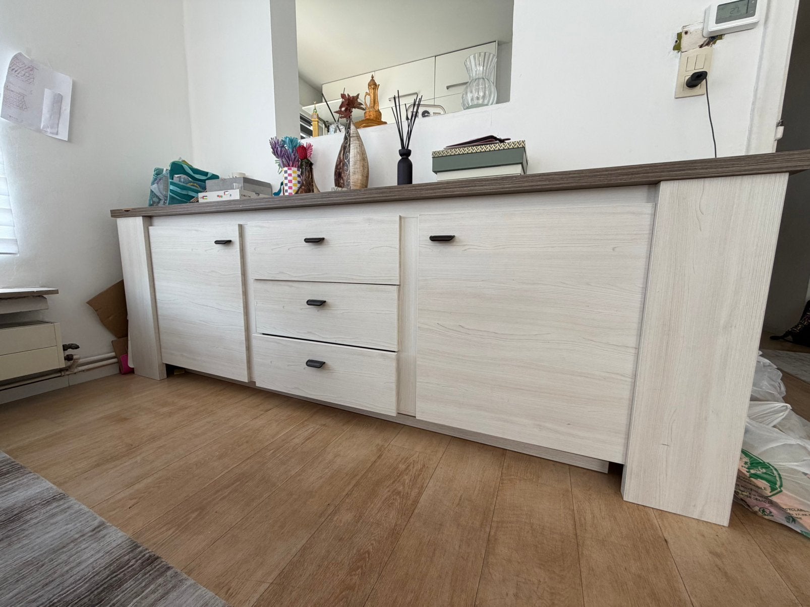 Eetkamerstafel + 6 stoelen en dressoir, Enlèvement