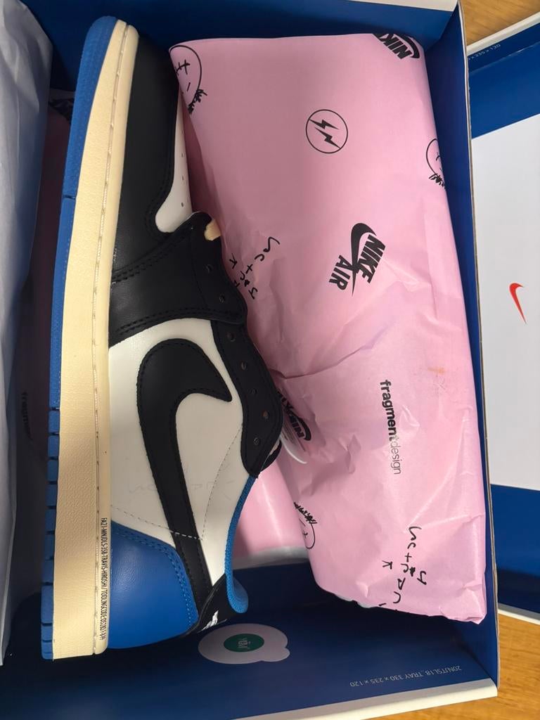 Travis scotte nike editi nieuw maat 45, Ophalen