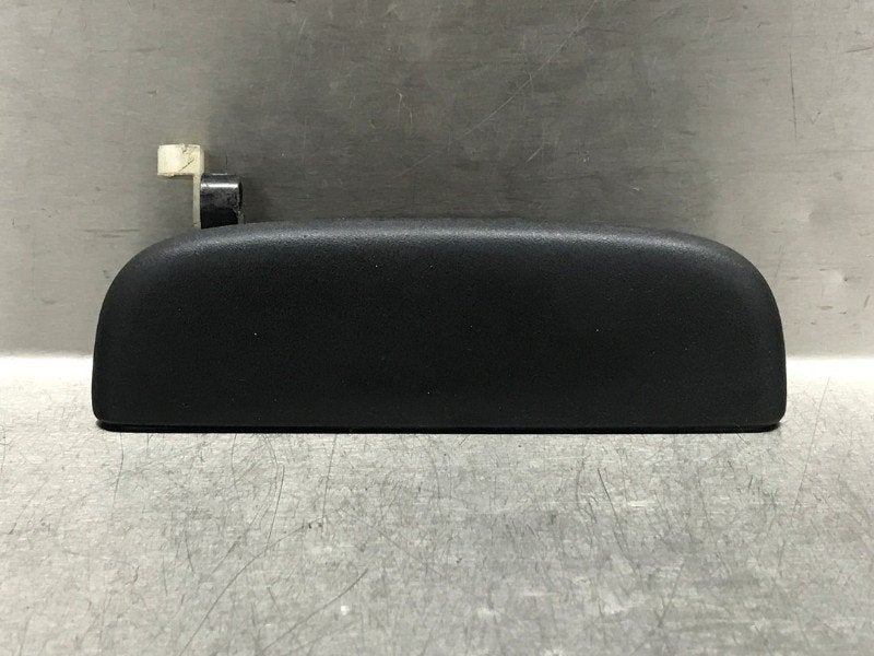 POIGNEE EXTERIEURE ARRIÈRE DROITE Suzuki Alto (01-2009/-), Dhr. M. Roggen, Stadsweg 37 37
9917 PV  WIRDUM GR., NL, Arrière, Suzuki
