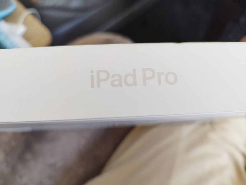 iPad Pro 13 pouces (M5), Wi-Fi, 256 Go, Neuf, Gris, Apple iPad, 13 pouces ou plus
