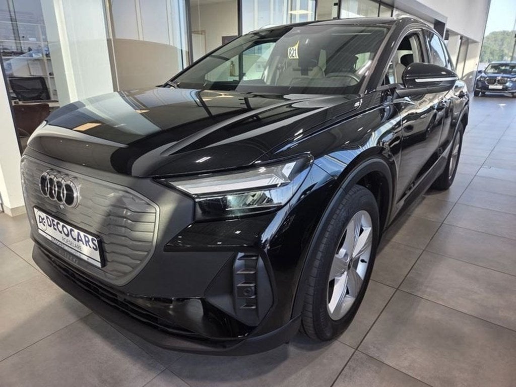 Audi Q4 e-tron 35 E-Tron / BTW aftrekbaar, Auto's, Automaat, Zwart, Start-stop-systeem, Zwart