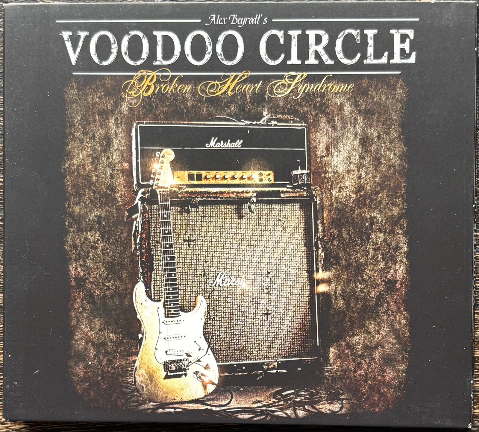 VOODOO CIRCLE - Broken Heart Syndrome, CD & DVD, Enlèvement ou Envoi, Comme neuf