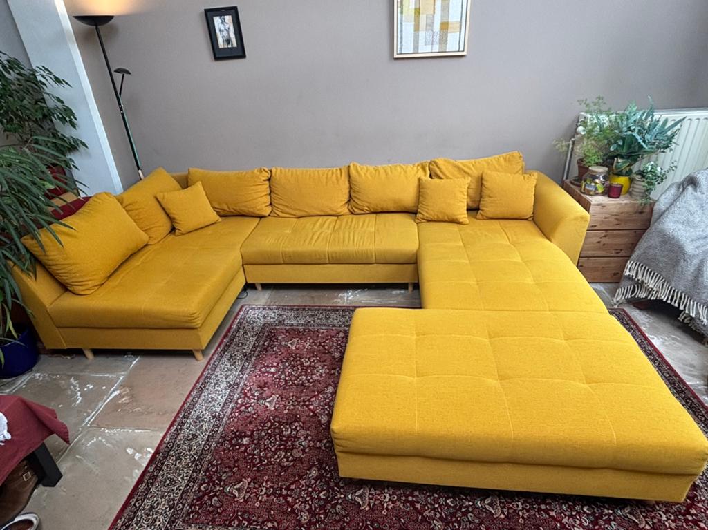 Zetel 7p met poef, Enlèvement, Utilisé