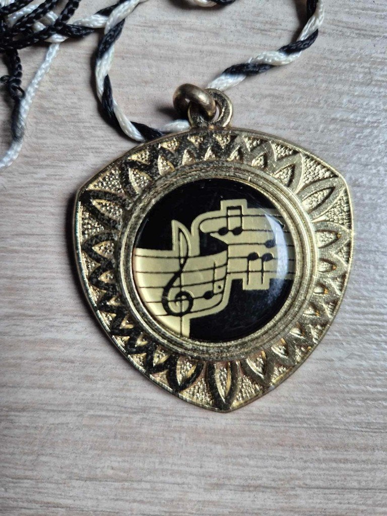 Medaille M.O.D.E.R.N. Asse, Ophalen of Verzenden