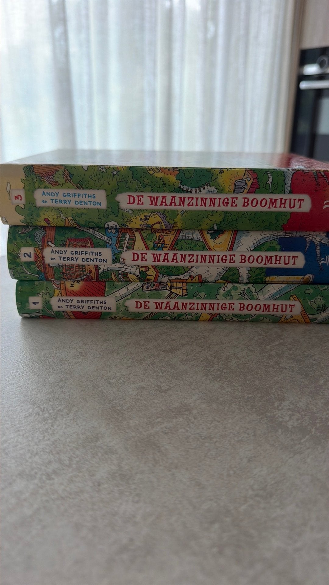 Terry Denton - De waanzinnige boomhut van … verdiepingen, Ophalen, Terry Denton; Andy Griffiths