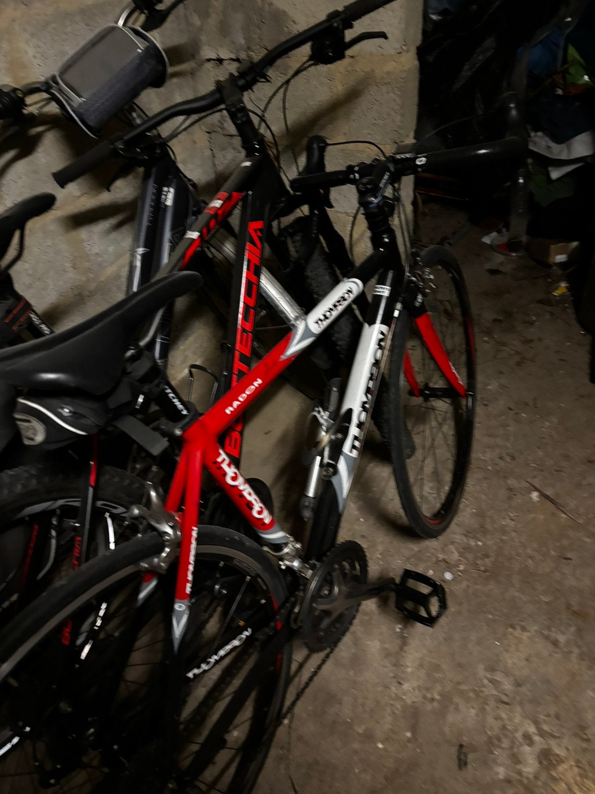 Hier verkoop ik een koers fiets en montebik, Fietsen en Brommers, Overige merken, Terugtraprem, Gebruikt, 26 inch