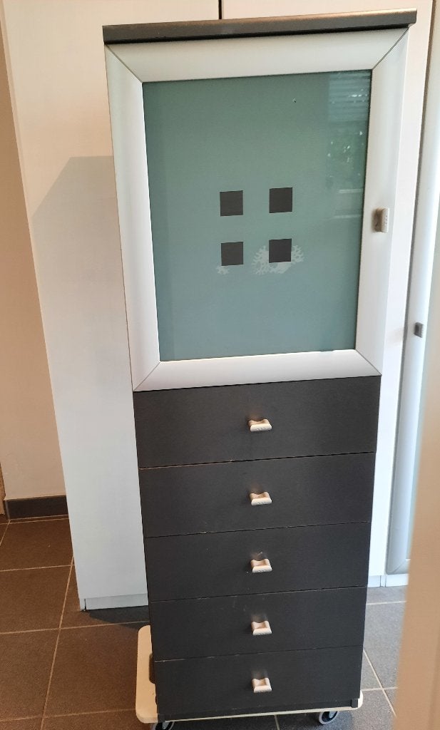 ladekast / bureaukast / antraciet + glas, Ophalen, Minder dan 50 cm, Gebruikt, 5 laden of meer