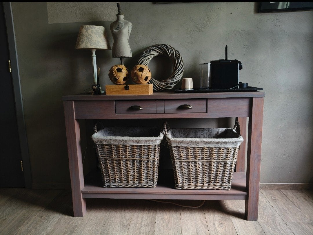 Decoratief wandmeubel, Ophalen