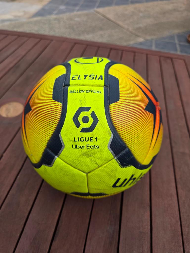 Ballon de football Elysia ligue 1 fifa, Sport en Fitness, Voetbal, Ophalen, Bal