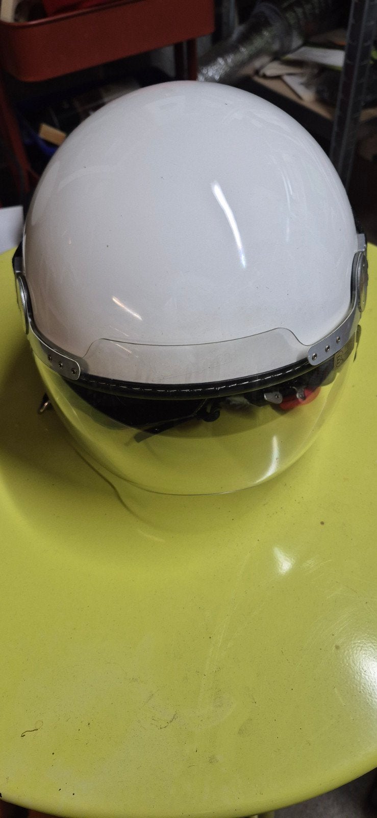 casque vespa granturismo, Enlèvement
