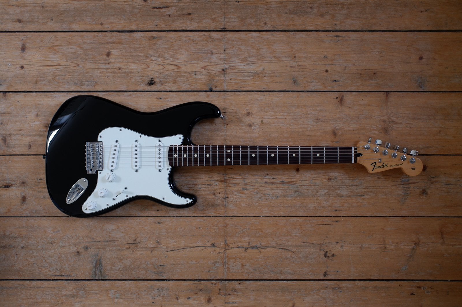 Fender Standard Stratocaster MIM – Black/Rosewood, Musique & Instruments, Enlèvement, Comme neuf, Solid body, Fender