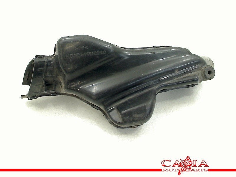PRISE D'AIR GAUCHE GSX R 1000 2007-2008 (GSXR1000 K7 / K8), Dhr. S. di Majo, Utilisé, Info@cama-motorparts.nl, P.J. Troelstraweg 8 8
3144 CX  MAASSLUIS, NL