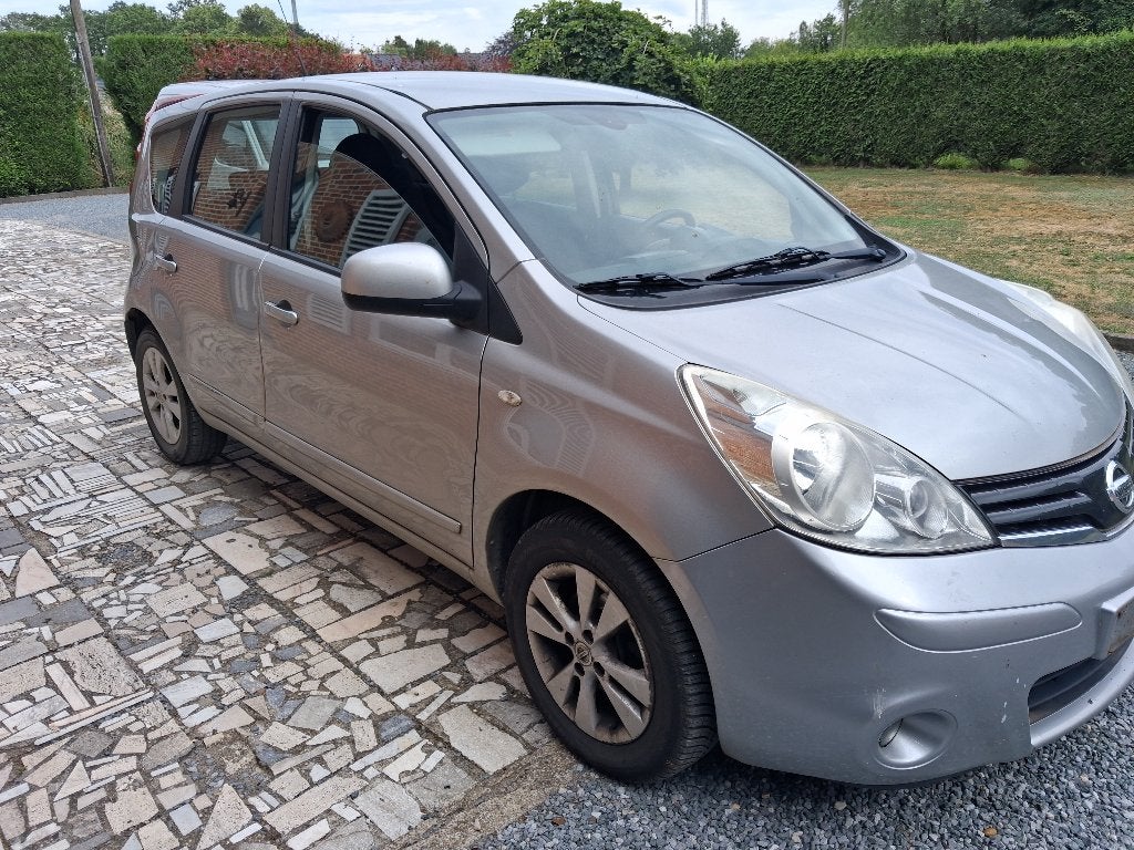 Nissan Note, Voorwielaandrijving, Zwart, 4 cilinders, 119 g/km