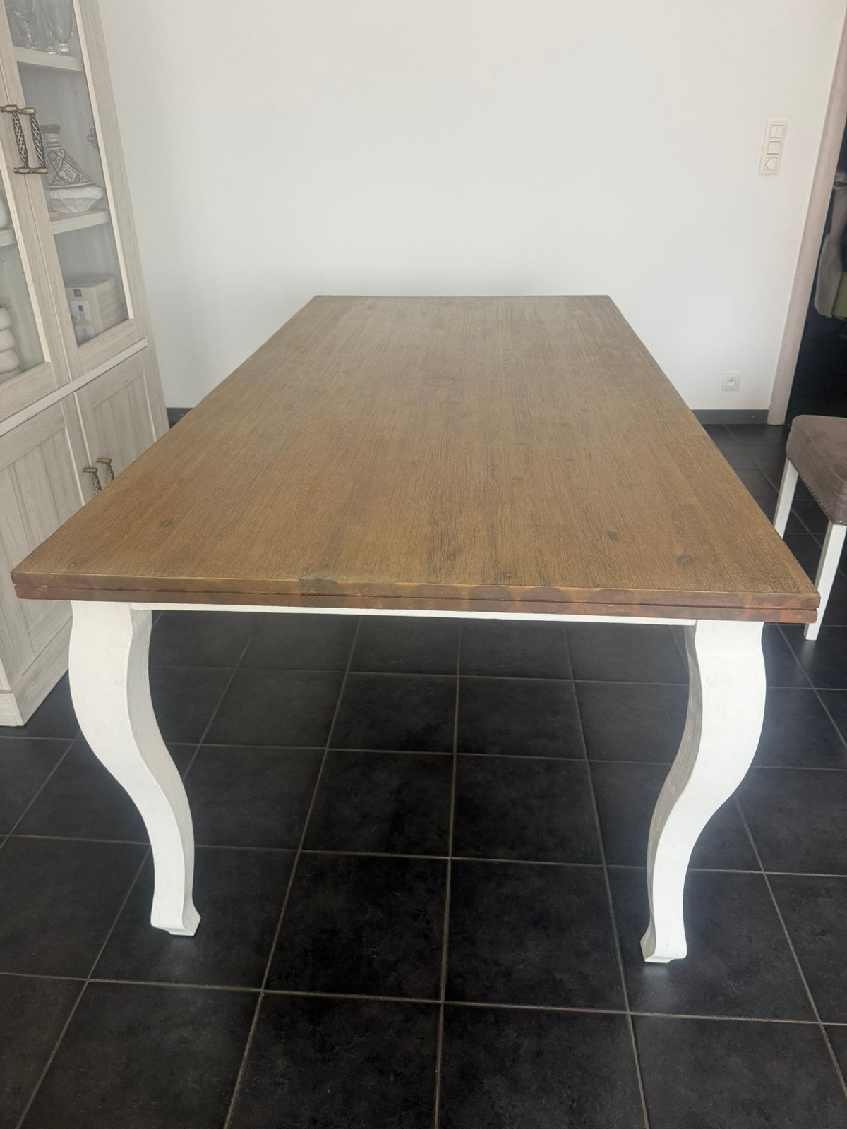 Table à manger en chêne avec pieds blancs, Enlèvement, Comme neuf, Chêne