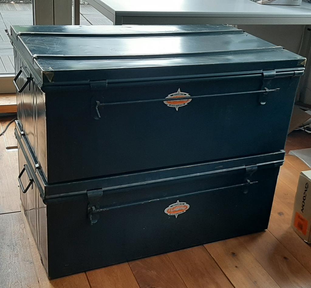 Koloniekoffer staal (kist) (prijs per kist), Caravans en Kamperen, Kampeeraccessoires, Ophalen