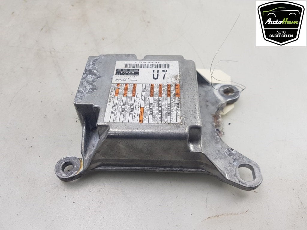 BOITIER AIRBAG Yaris Cross (PB1 / PJ1) (|891700DE20|), Kundenbetreuung@toyota.de, Toyota, Utilisé, Toyota-Allee 2
50858  Köln, DE