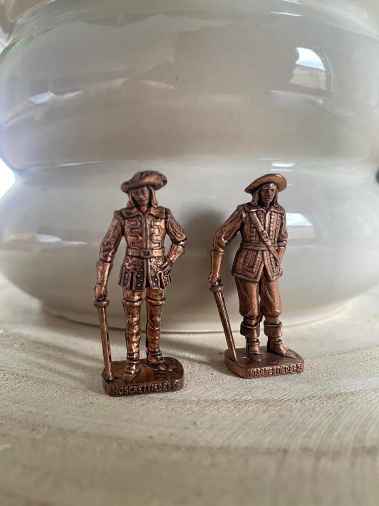 Vintage ferrero kinder figuren musketiers, Ophalen of Verzenden, Zo goed als nieuw