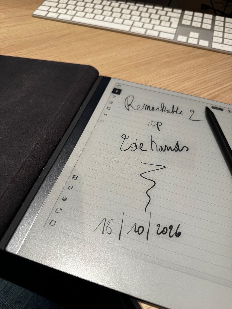 reMarkable 2 met cover en pen, ReMarkable, Multi-touch, Ophalen of Verzenden, Zo goed als nieuw
