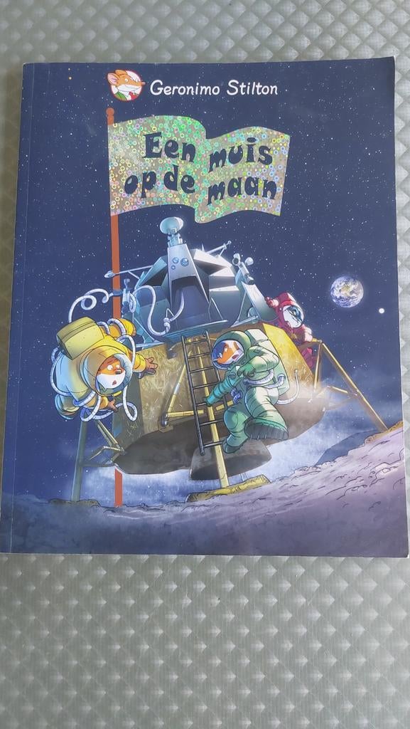 Geronimo Stilton - Een muis op de maan, Ophalen, Geronimo Stilton
