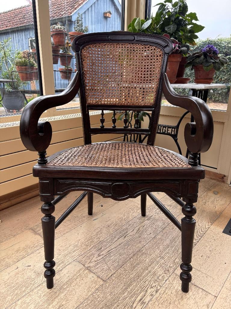 Vintage houten stoel met rotan zitting & rugleuning, Antiek en Kunst, Ophalen