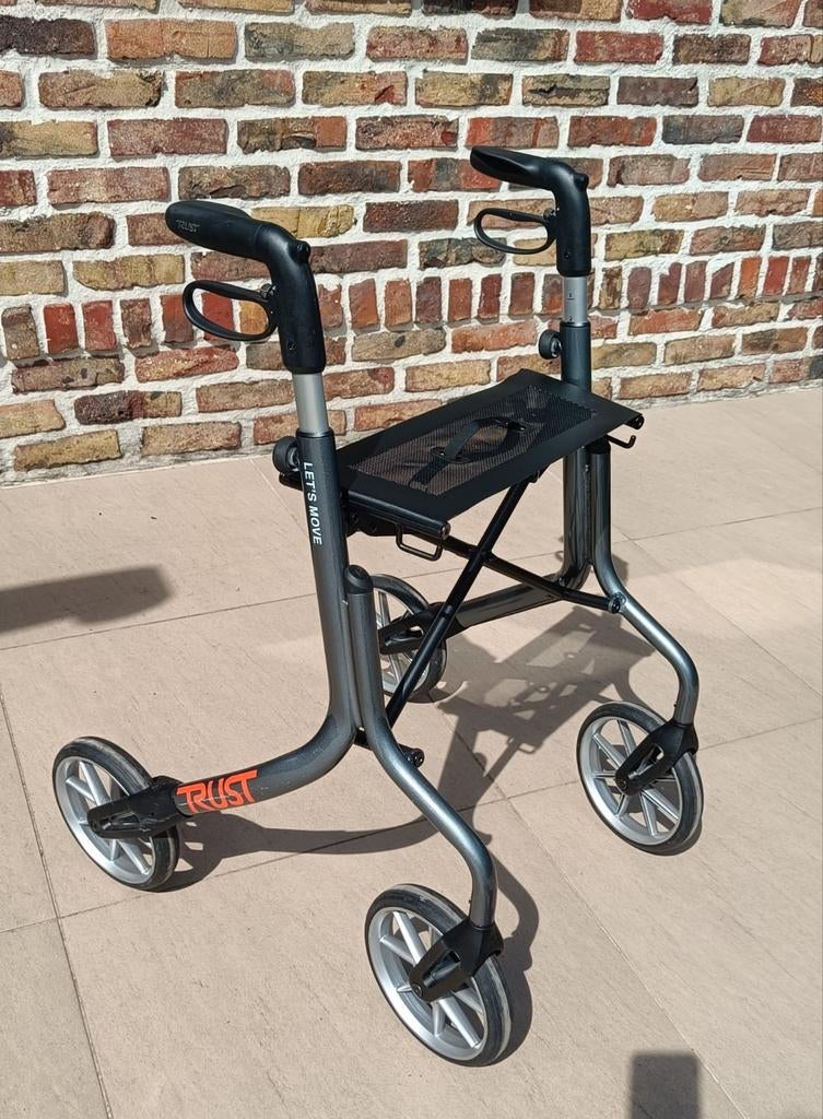 Rollator, Enlèvement, Pliable, Comme neuf