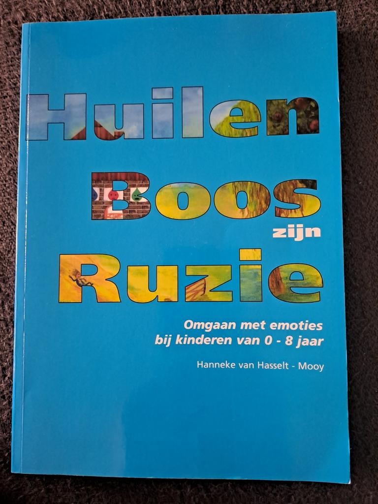 H. van Hasselt-Mooy - Huilen Boos zijn Ruzie, Boeken, Ophalen, H. van Hasselt-Mooy