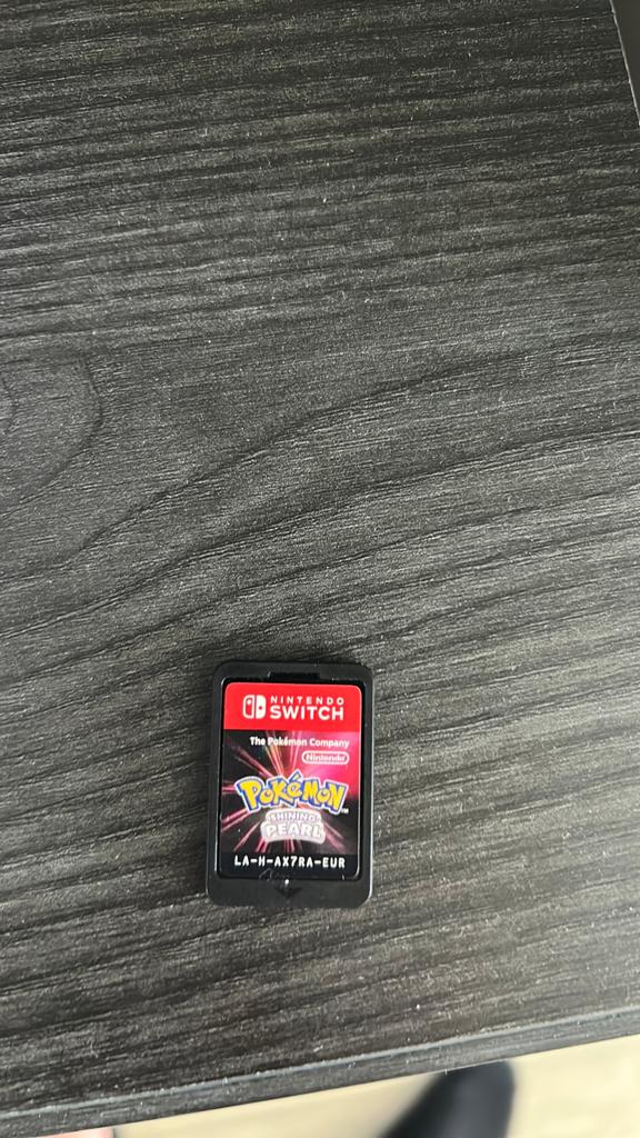 Pokemon shining pearl, Games en Spelcomputers, Games | Nintendo Switch, Ophalen, Zo goed als nieuw
