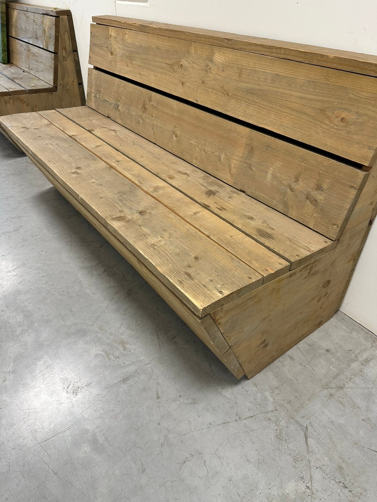 Steigerhouten zitbanken, Ophalen, Zo goed als nieuw