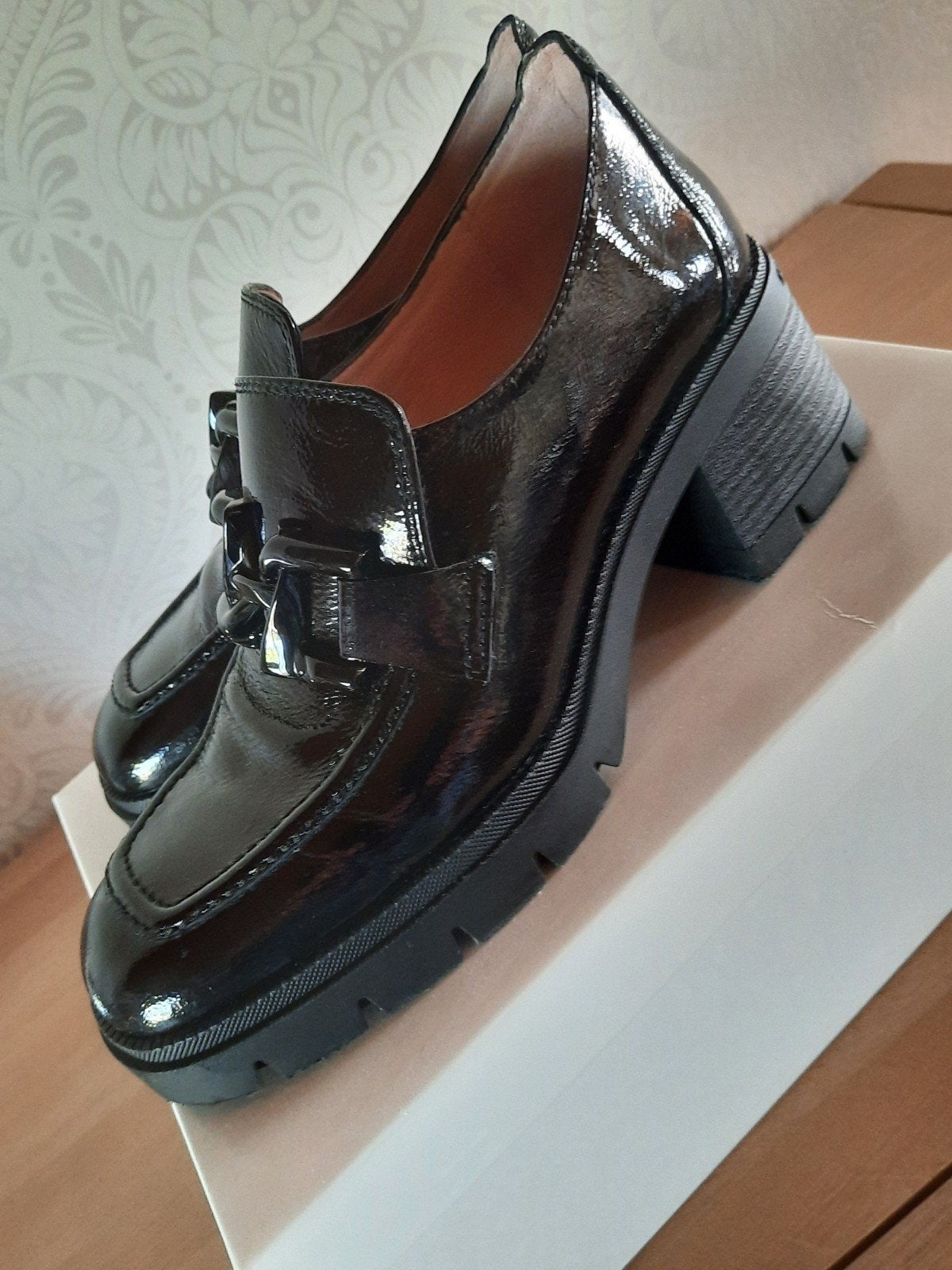 Mocassins Hispanitas maat 40 als Nieuw, Ophalen, Zwart