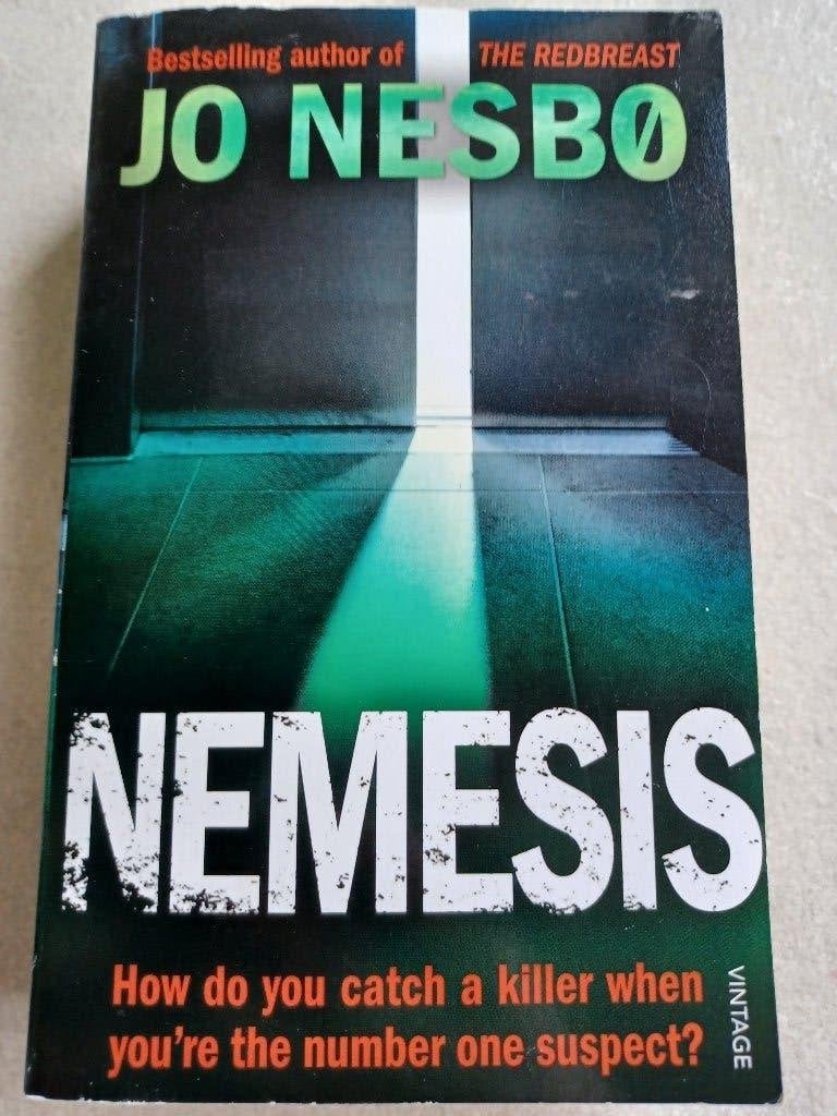 Nemesis, Europa overig, Jo Nesbø, Ophalen of Verzenden, Zo goed als nieuw