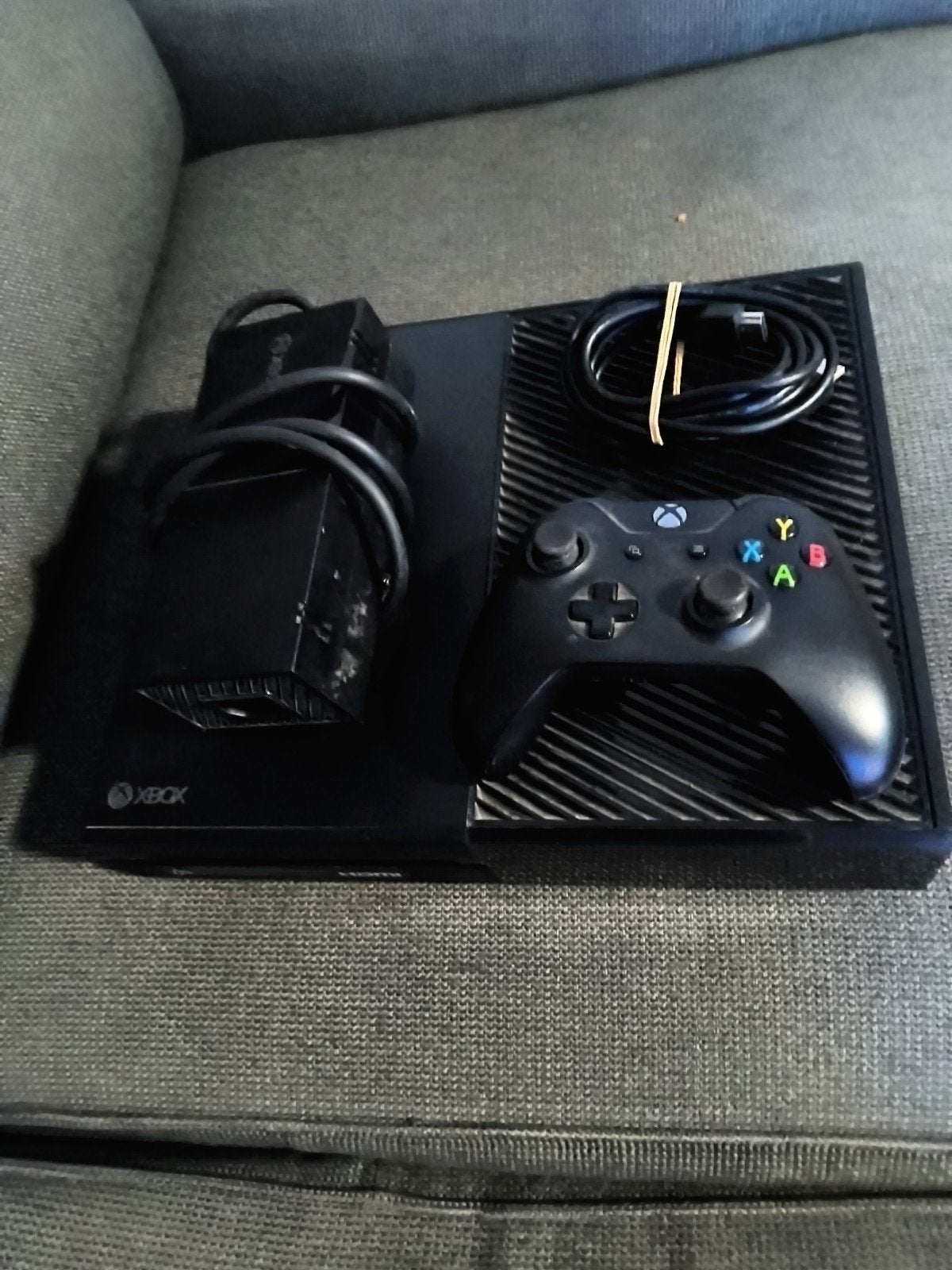 Manette et câbles Xbox One 500 Go, 500 GB, Avec disque dur, Avec 1 manette, Xbox One