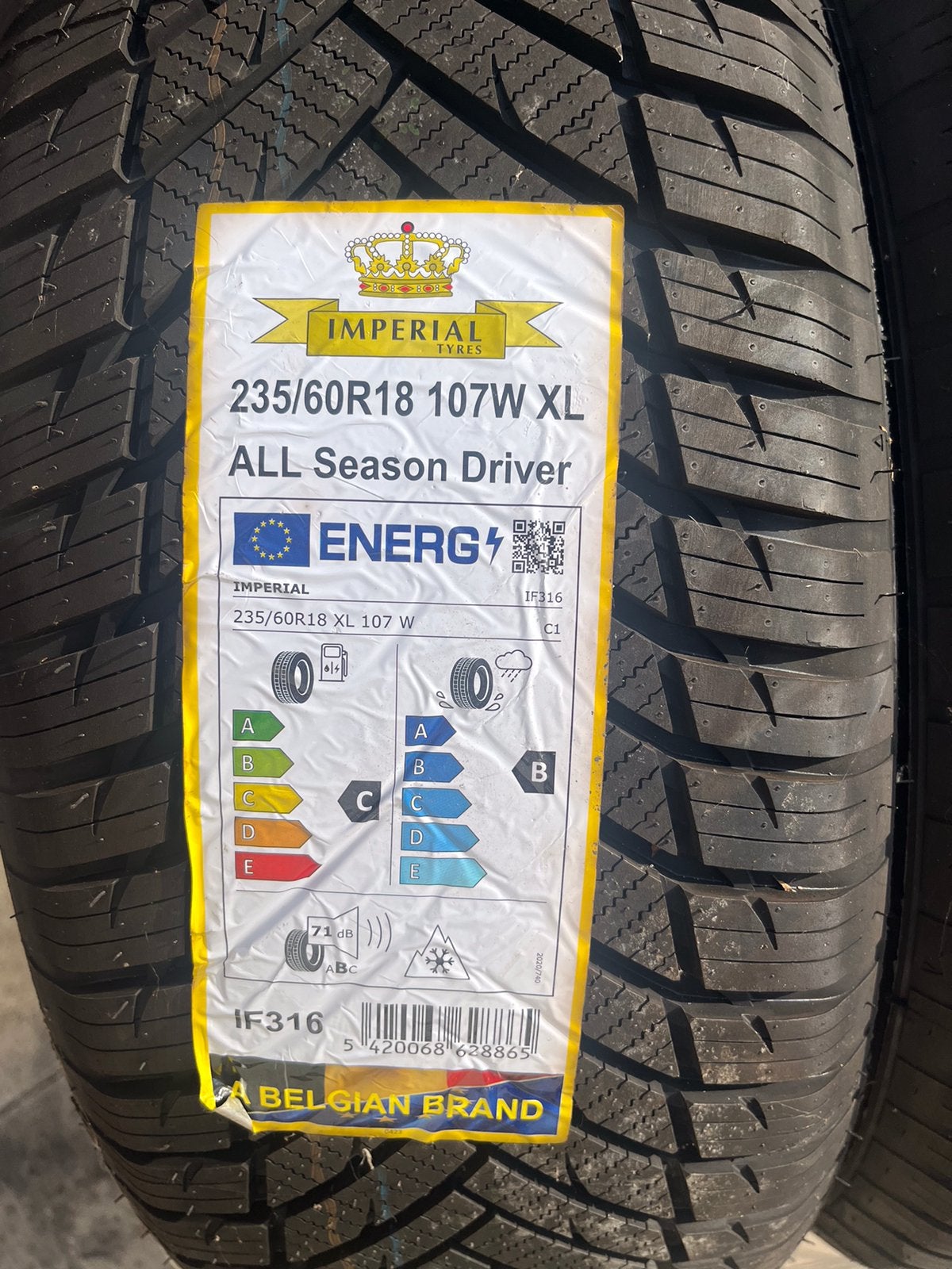 Imperial All Season 235/60R18 XL 107 W, Auto-onderdelen, Banden en Velgen, Ophalen, 18 inch, Nieuw, 235 mm