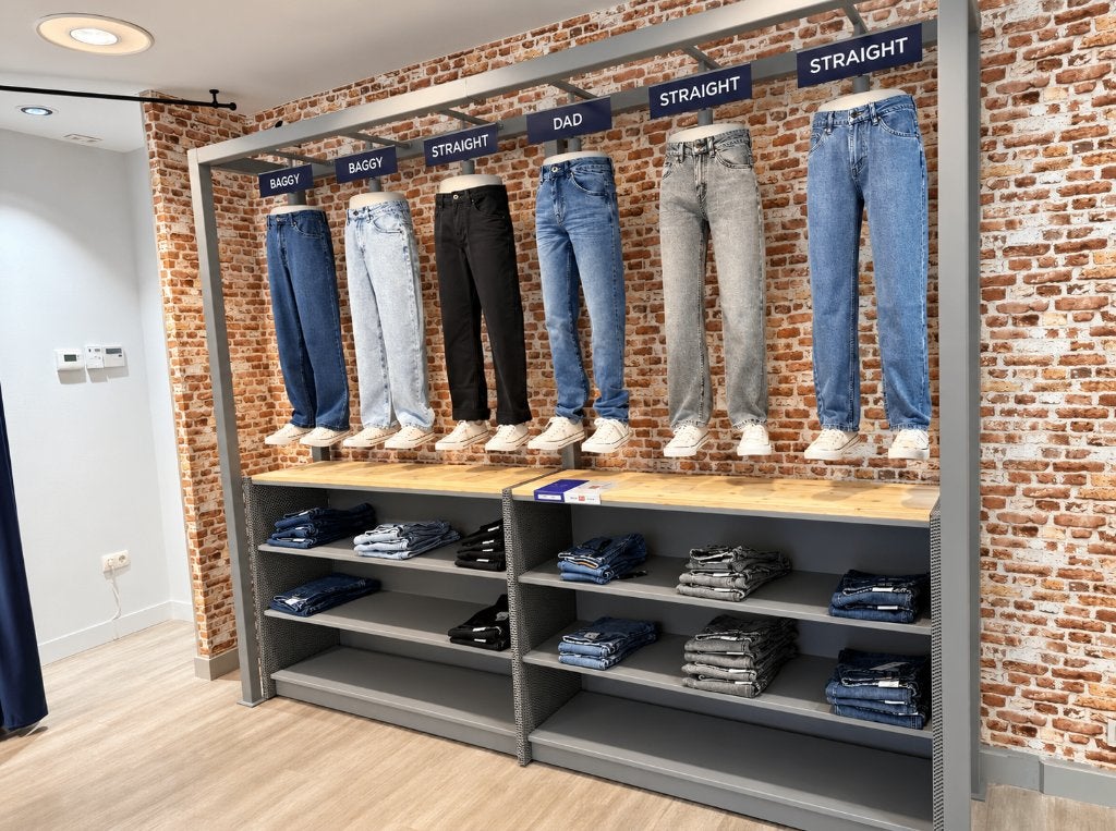 Mur professionnel pour jeans - présentoir - mur pour jeans, Enlèvement