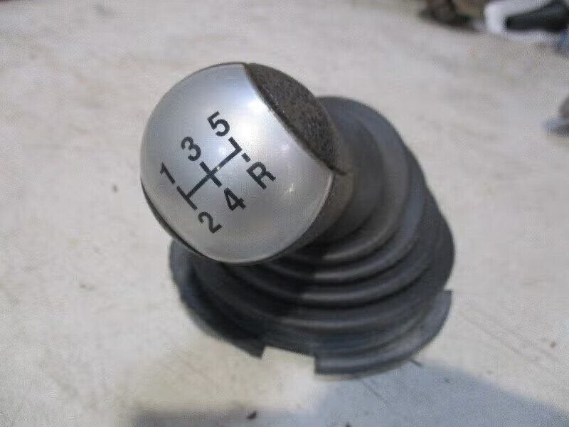 POOKKNOP Ford Fiesta 5 (JD / JH) (01-2001/12-2009), Autos : Pièces & Accessoires, Enlèvement ou Envoi, Henry-Ford-Straße 1 50735 Köln, DE