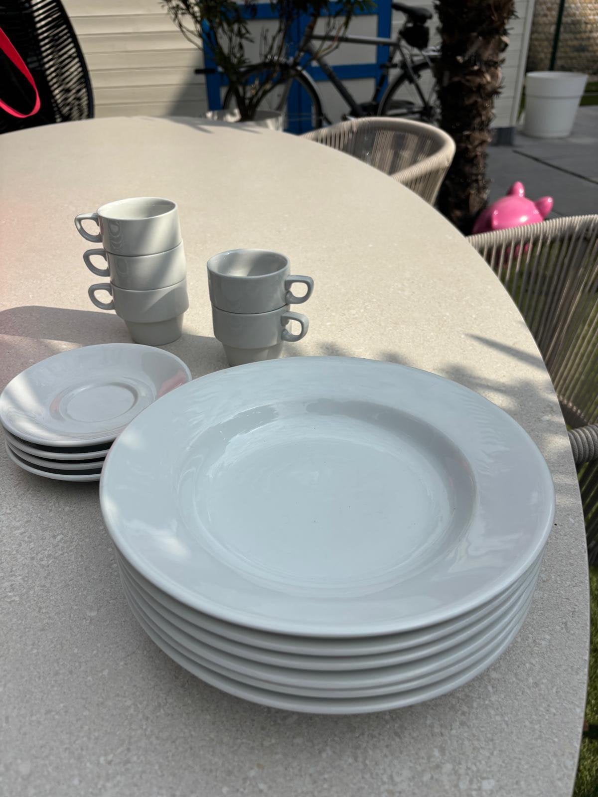 Servies voor 4 personen voltallig, Huis en Inrichting, Keuken | Servies, Ophalen, Bord(en)