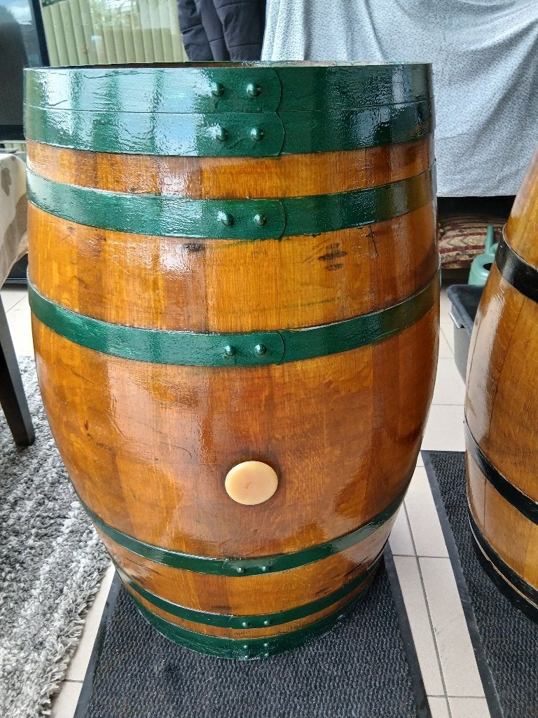wijnvat & tuinbeeld & 105 cm hoog & 75 cm breed & mancave, 150 liter of meer, Ophalen, Zo goed als nieuw, Hout