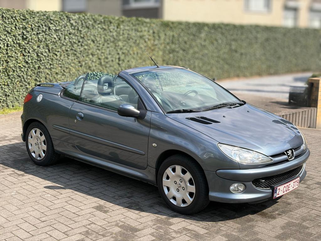 Peugeot 206cc cabrio, Auto's, Peugeot, 4 zetels, Zwart, Cabriolet, Leder