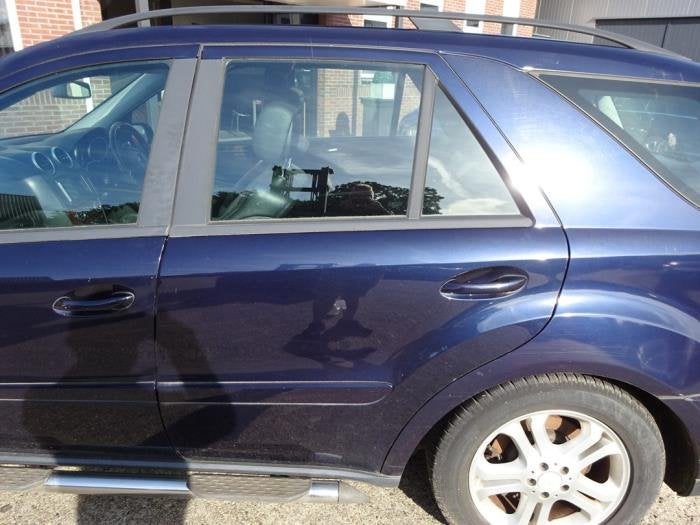 Portière 4portes arrière gauche d'un Mercedes ML-Klasse (3, 3 mois de garantie, Utilisé, Porte, -